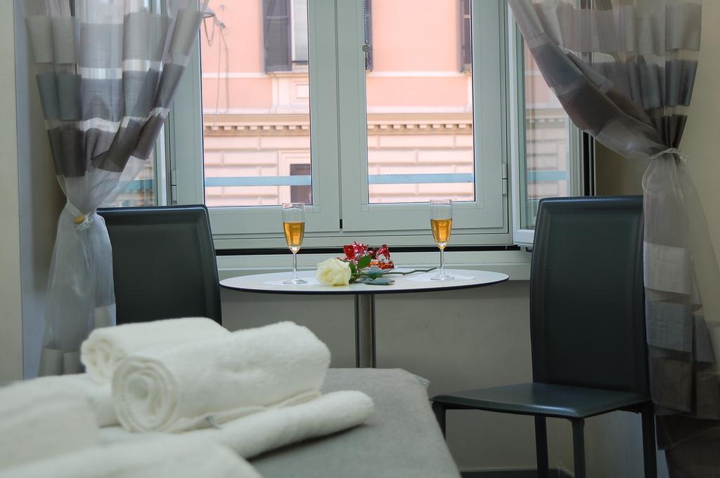 Relais Cavour Inn Rome Exterior photo